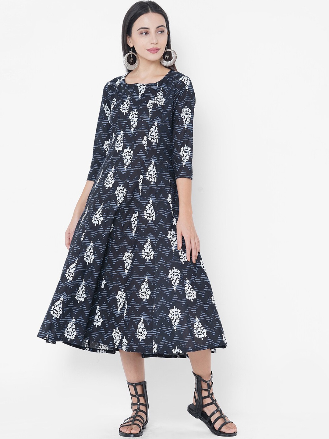 

FASHOR Black Floral A-Line Midi Dress