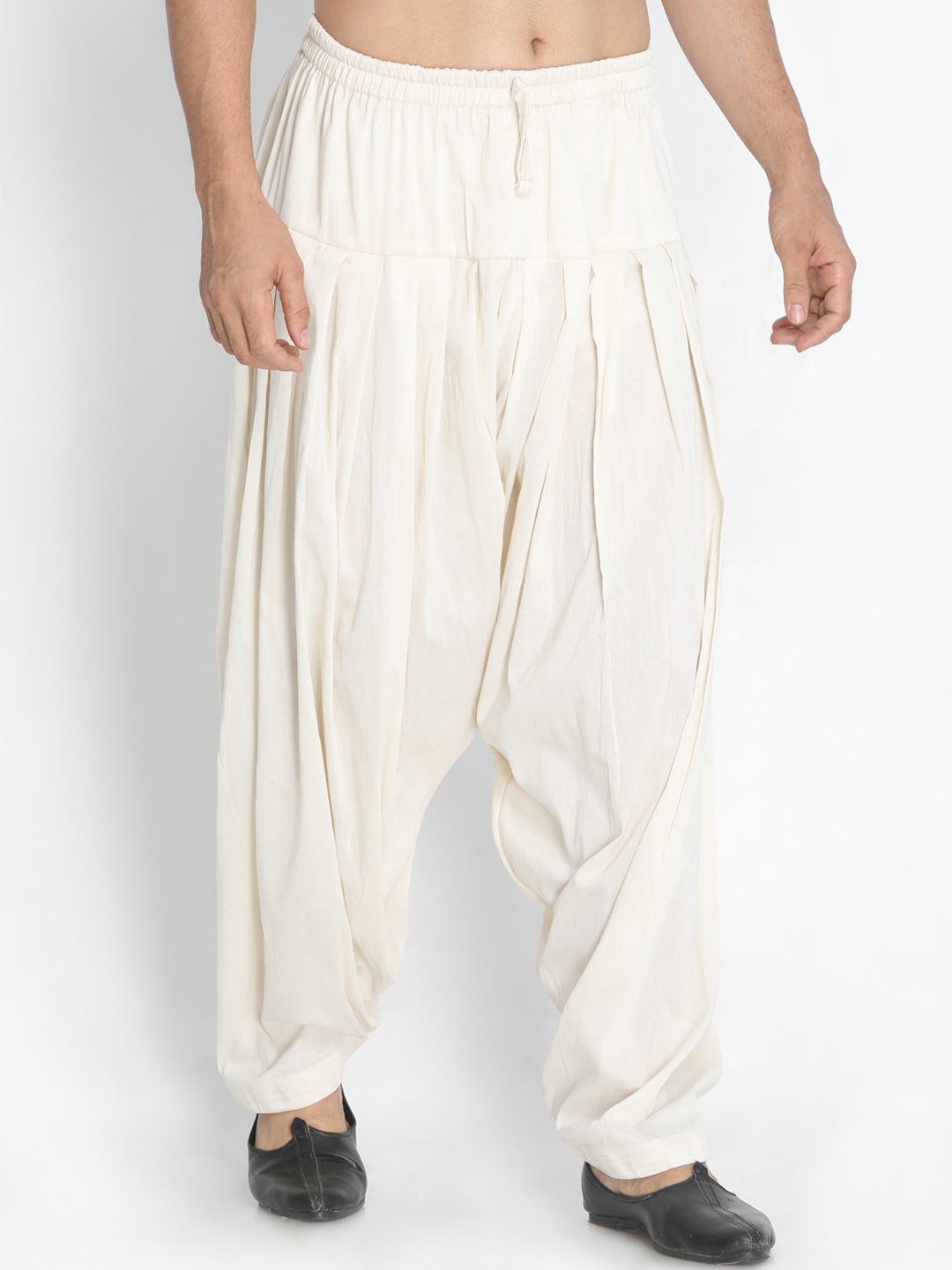

VASTRAMAY Men Off White Solid Cotton Blend Salwar