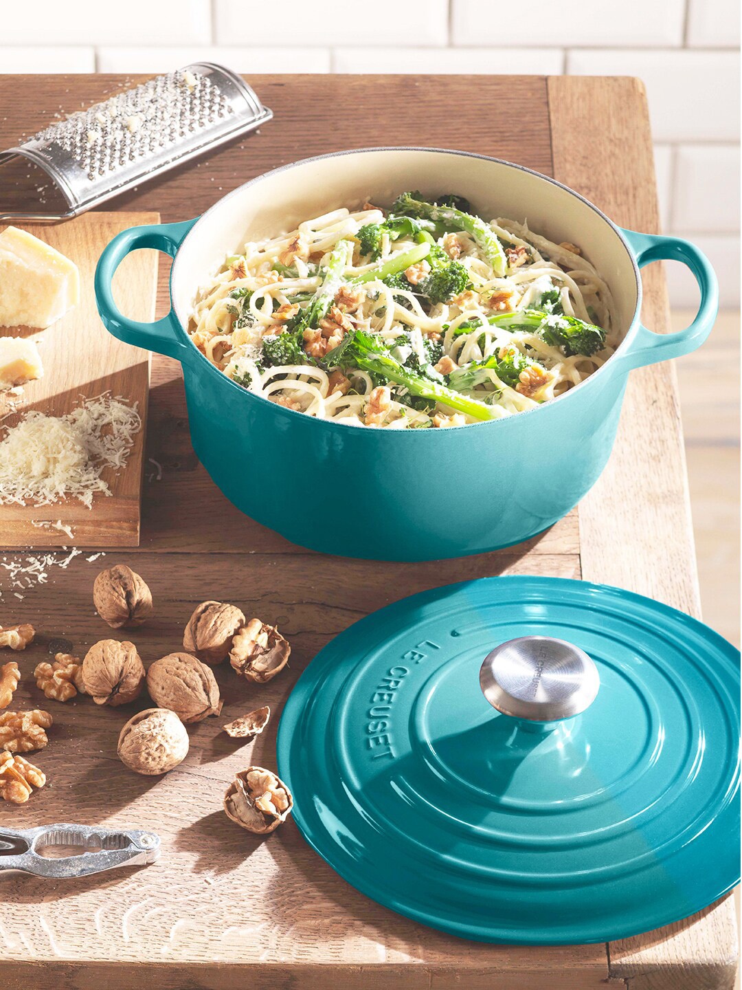 

LE CREUSET Blue Solid Evo Round Casserole
