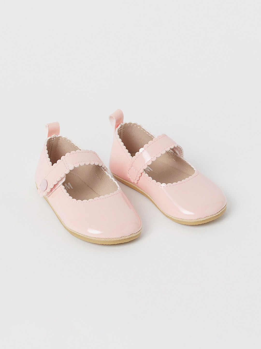 

H&M Girls Pink Patent ballet pumps