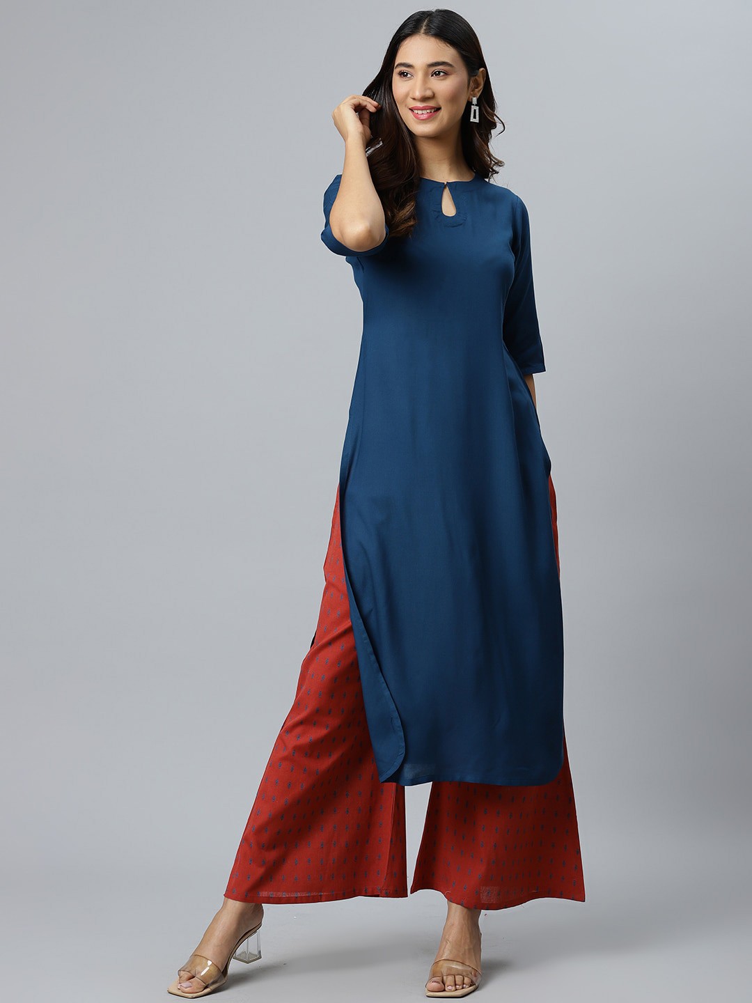 

GERUA Women Blue Ethnic Motifs High Slit Kurta with Palazzos