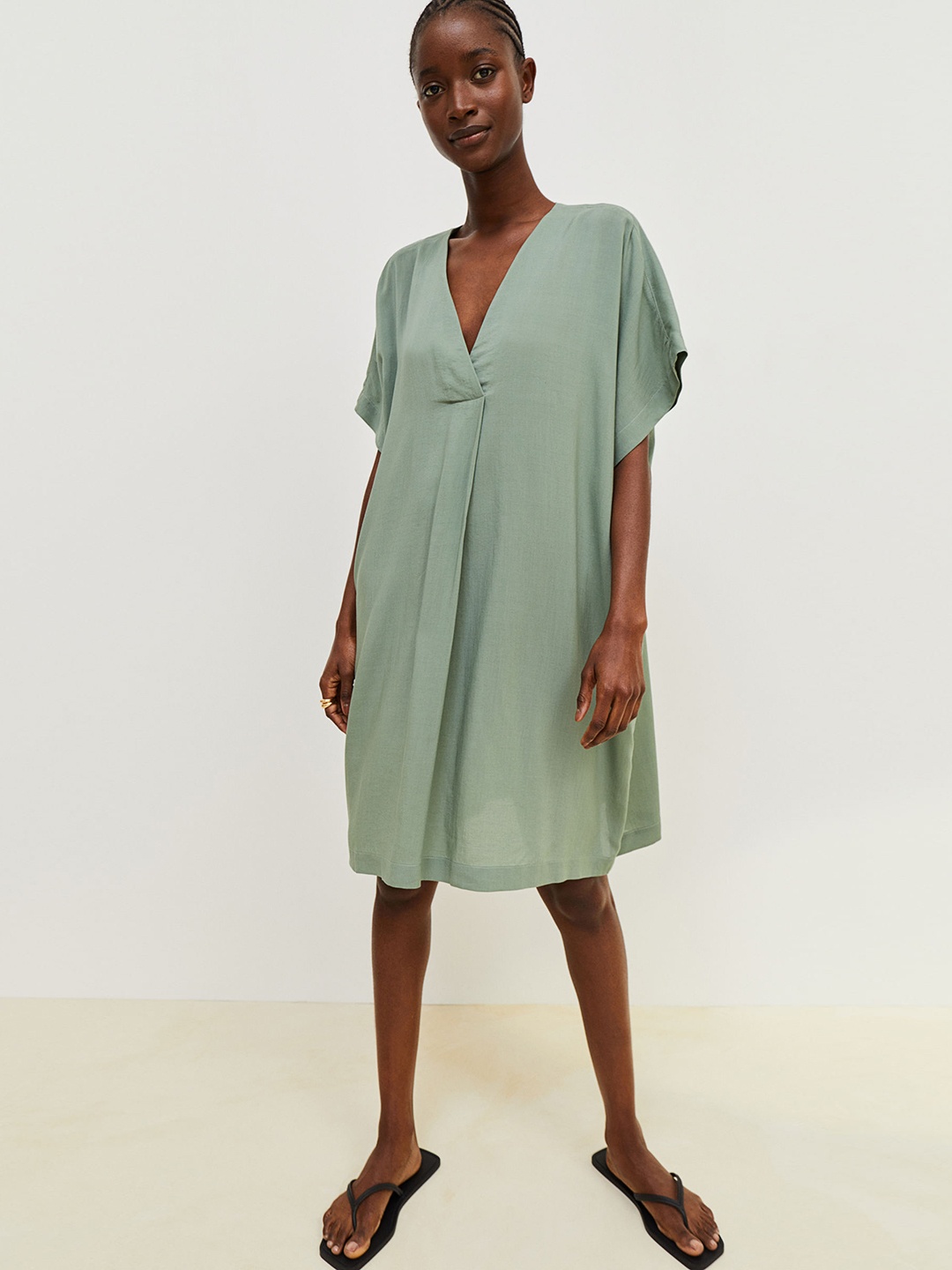 

H&M Women Sage Green Knee-Length Dress