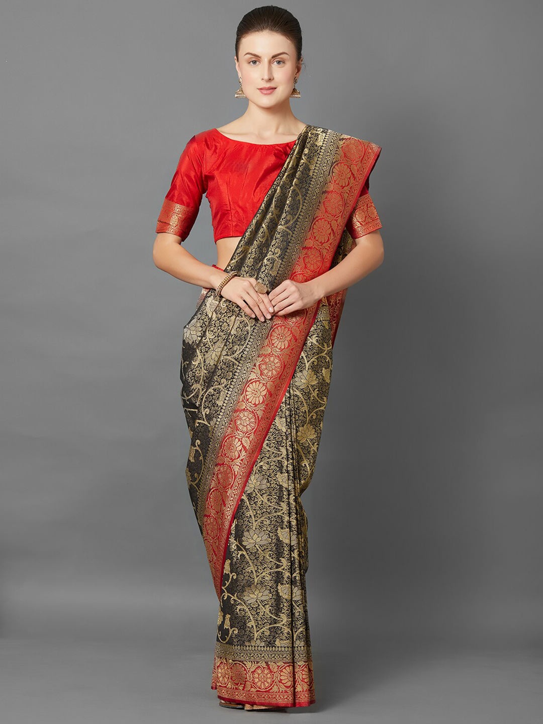 

Mitera Women Black & Golden Ethinc Motif Woven Design Banarasi Saree