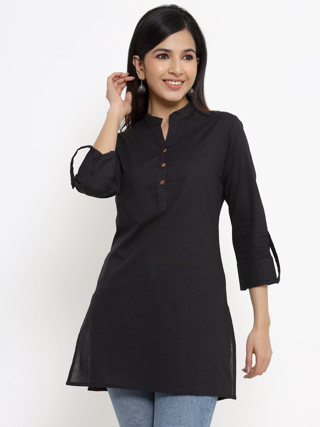 

Aprique FAB Women Black Solid Cotton Straight Kurti