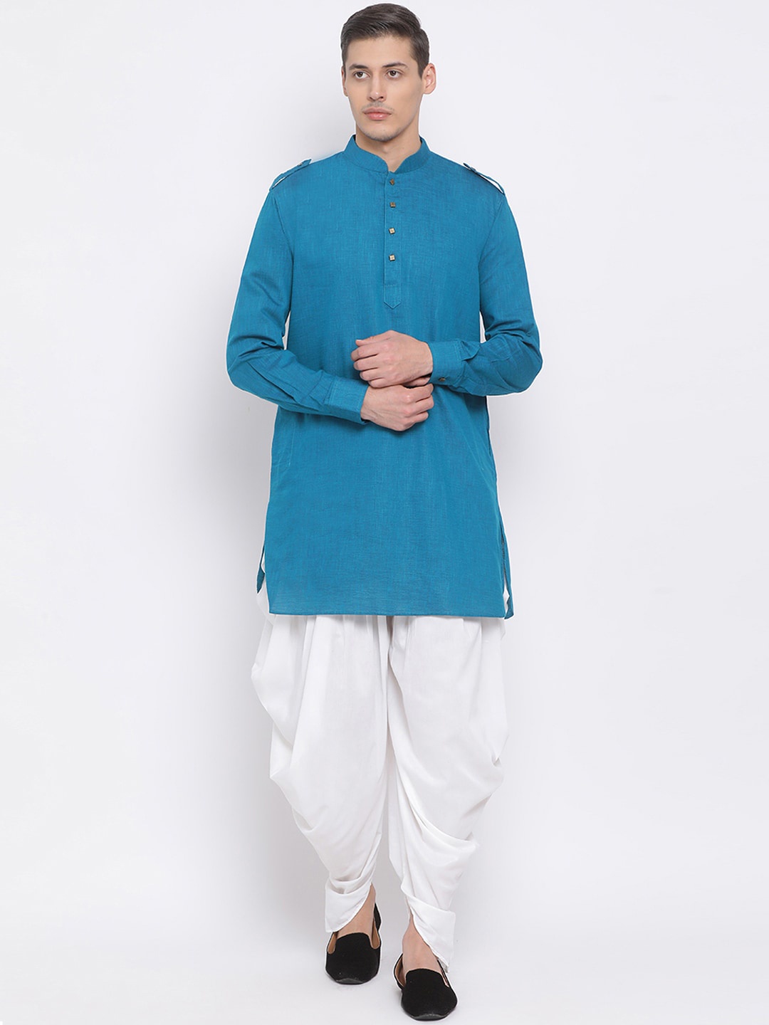 

VASTRAMAY Men Turquoise Blue & White Kurta with Dhoti Pants