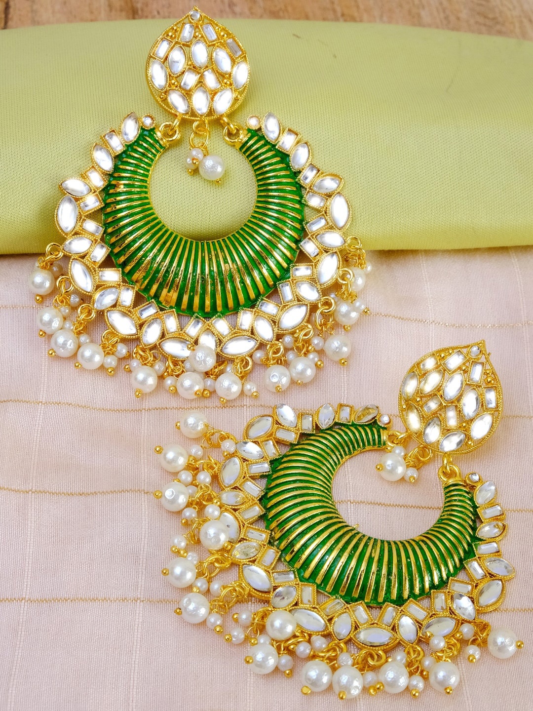 Crunchy Fashion Green & Gold-Plated Kundan Classic Chandbalis Earrings