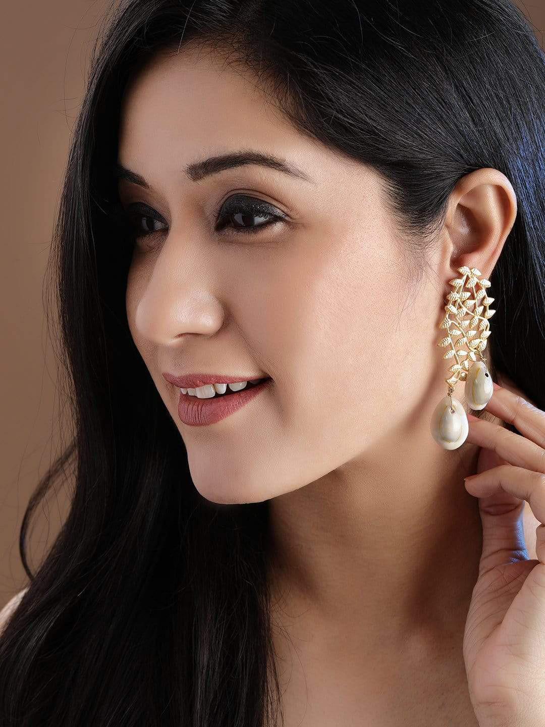

Rubans Gold-Toned Contemporary Drop Earrings