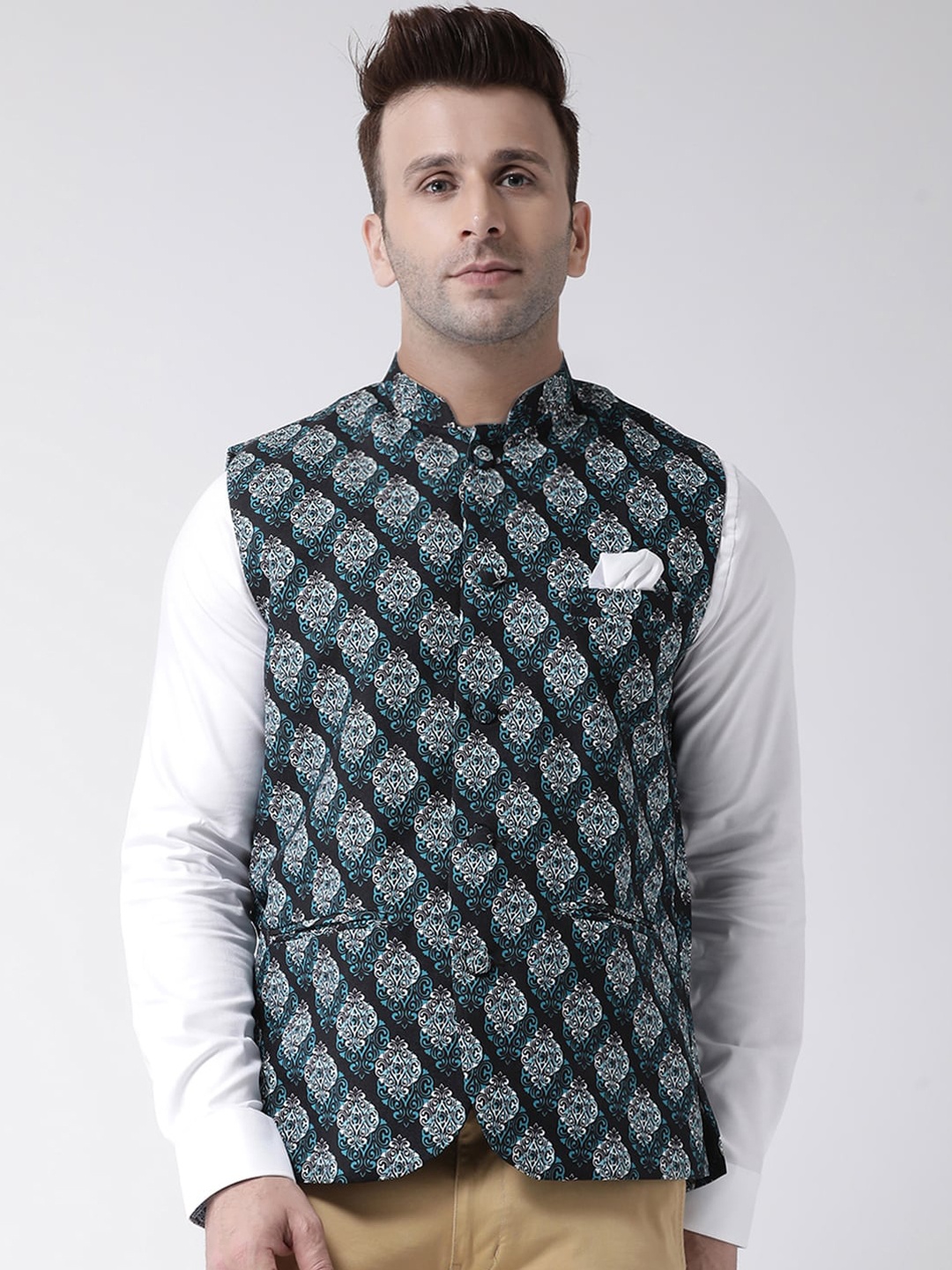 

Hangup Men Black & White Printed Woven Nehru Jacket