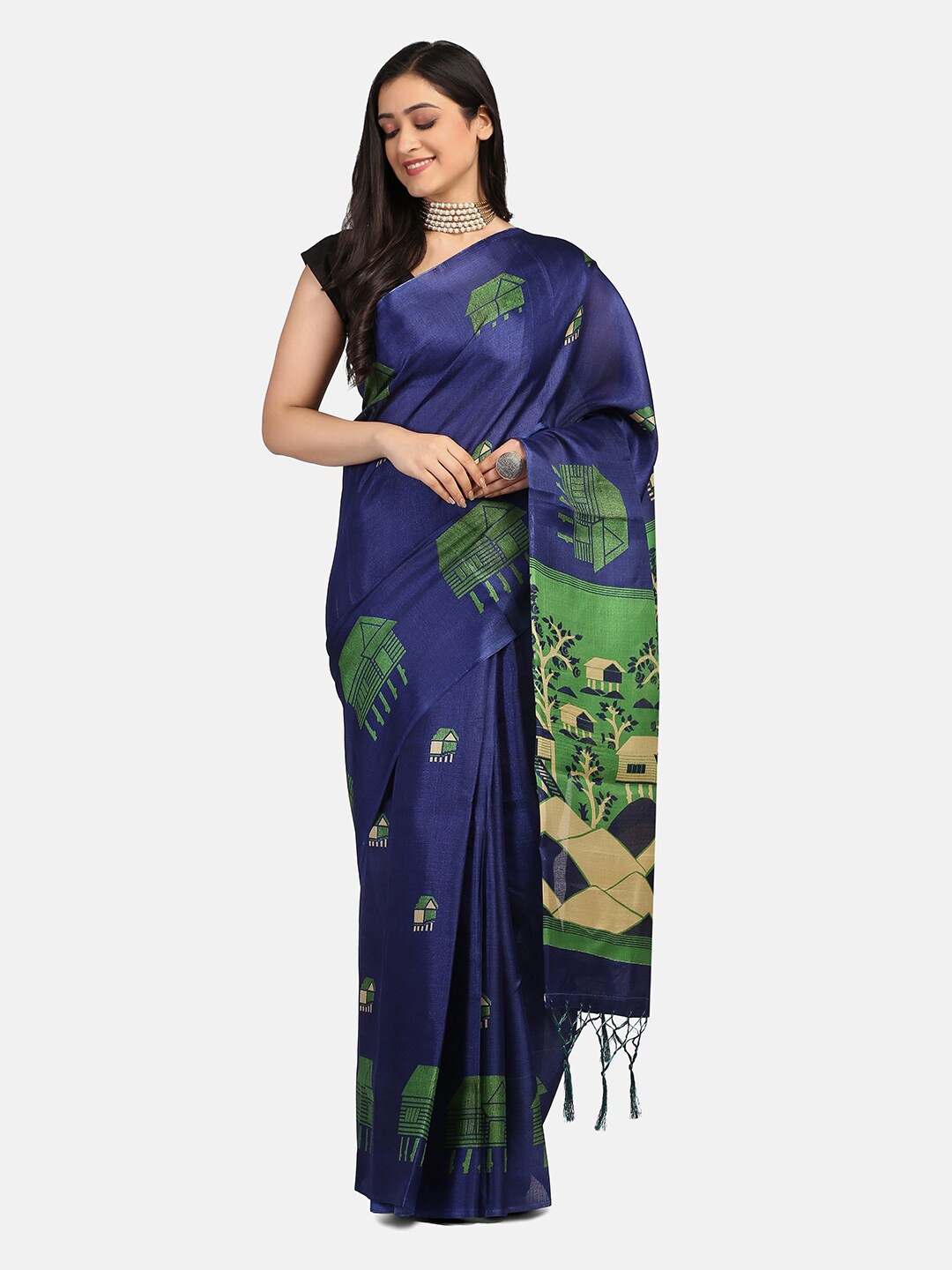 

Mirraw Navy Blue & Green Ethnic Motifs Art Silk Saree