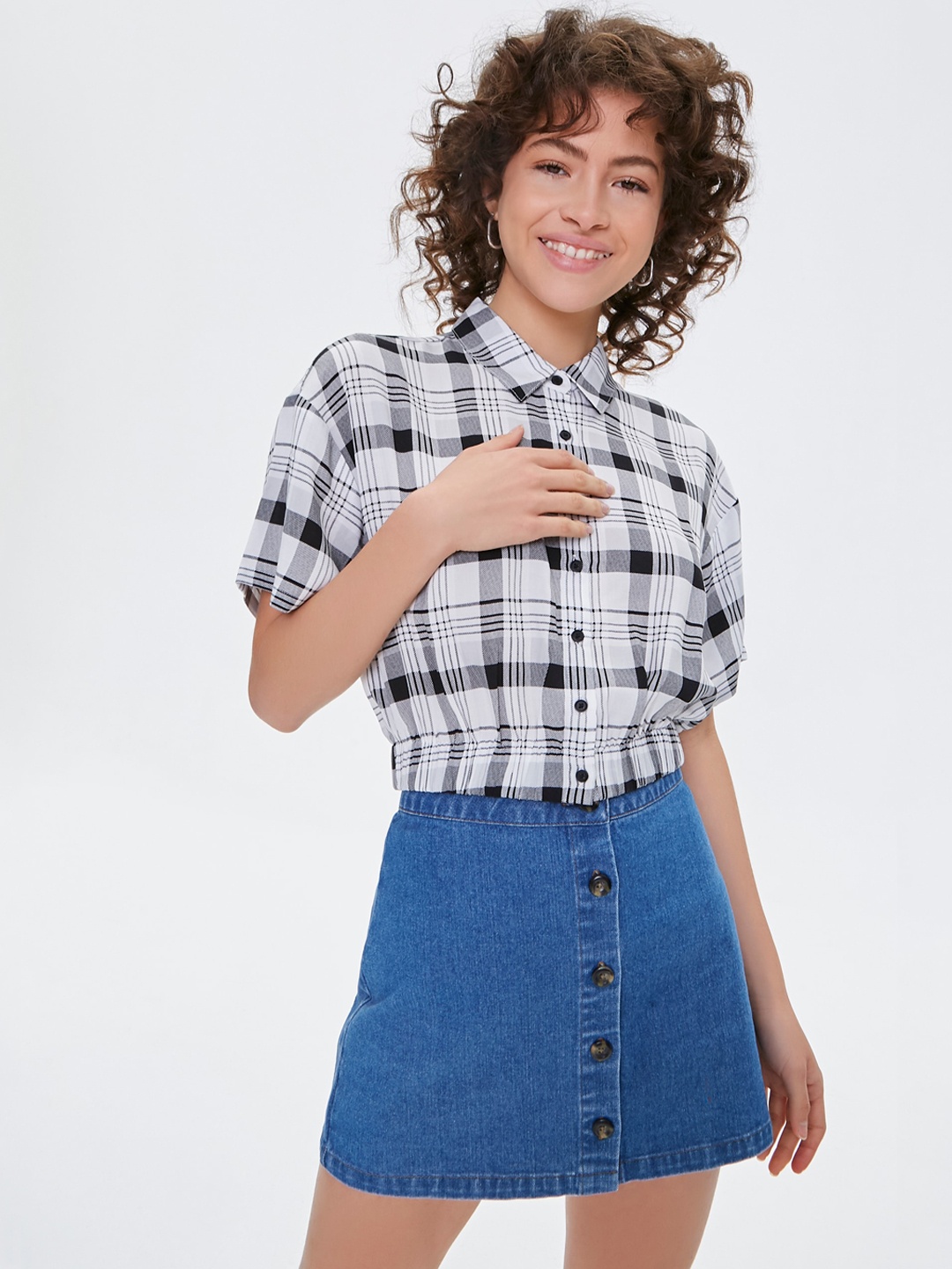 

FOREVER 21 Women White Tartan Checks Checked Casual Shirt