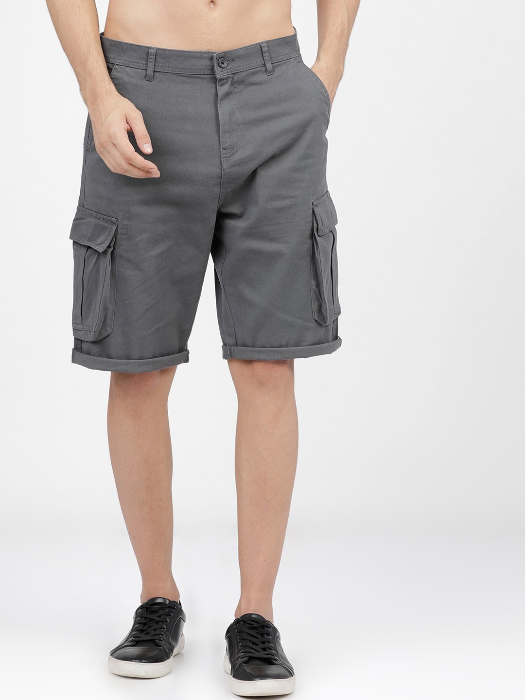 

HIGHLANDER Men Grey Slim Fit Mid-Rise Cargo Shorts