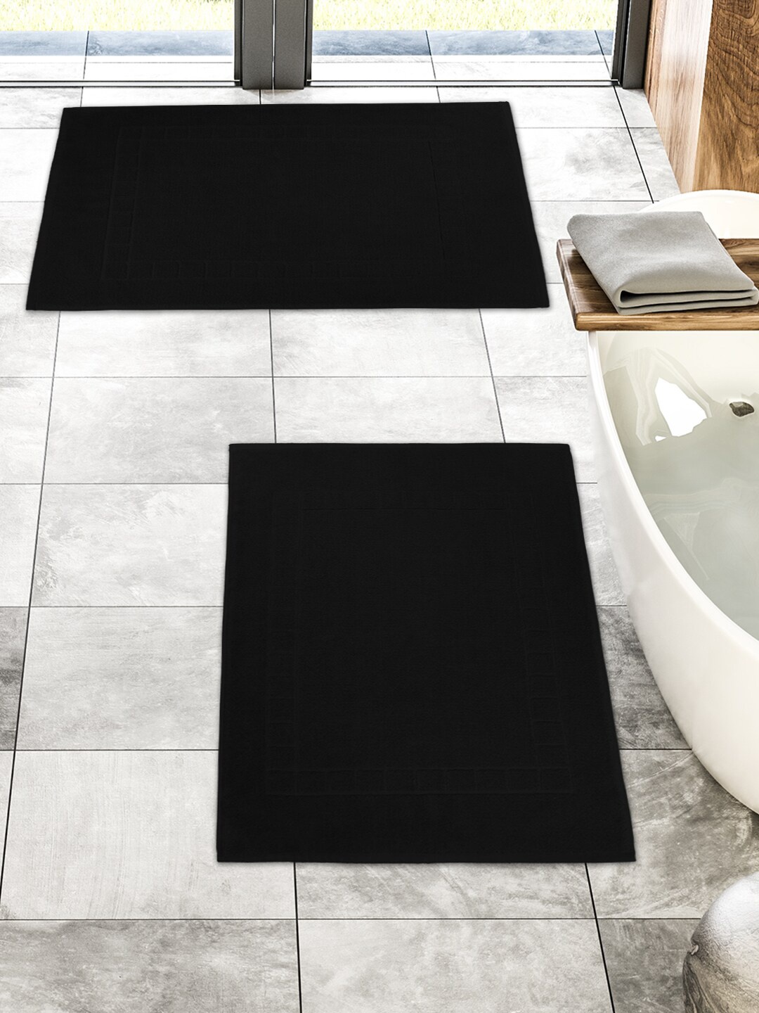 MYTRIDENT Set Of 2 Black Checked 1200 GSM Cotton Bath Mats