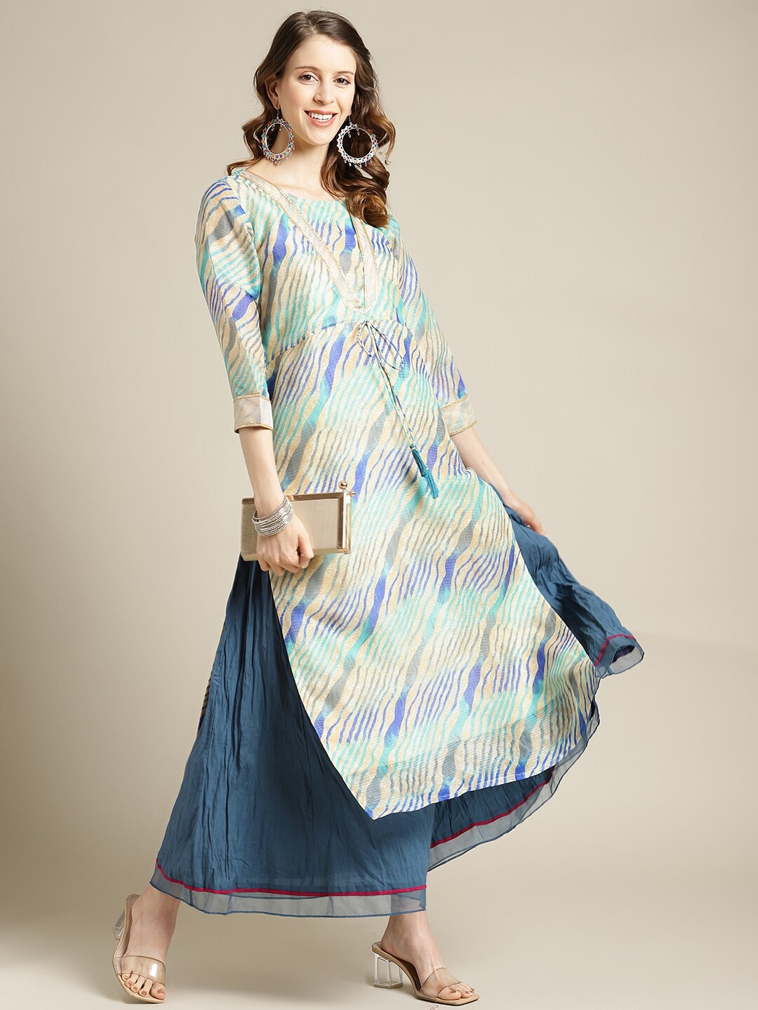 

Varanga Women Blue Printed Kurta