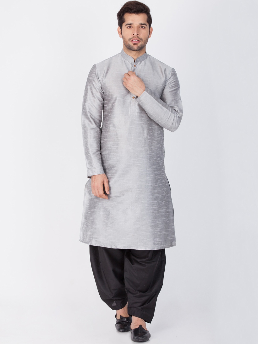 

VASTRAMAY Men Grey & Black Kurta with Dhoti Pants