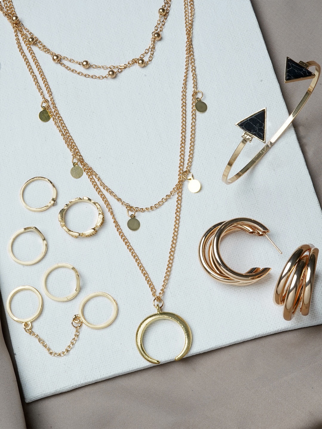 

JOKER & WITCH Gold-Toned Jewellery Set
