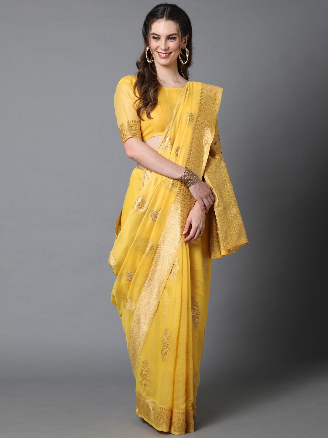 

Mitera Yellow & Gold-Toned Floral Zari Silk Blend Banarasi Saree