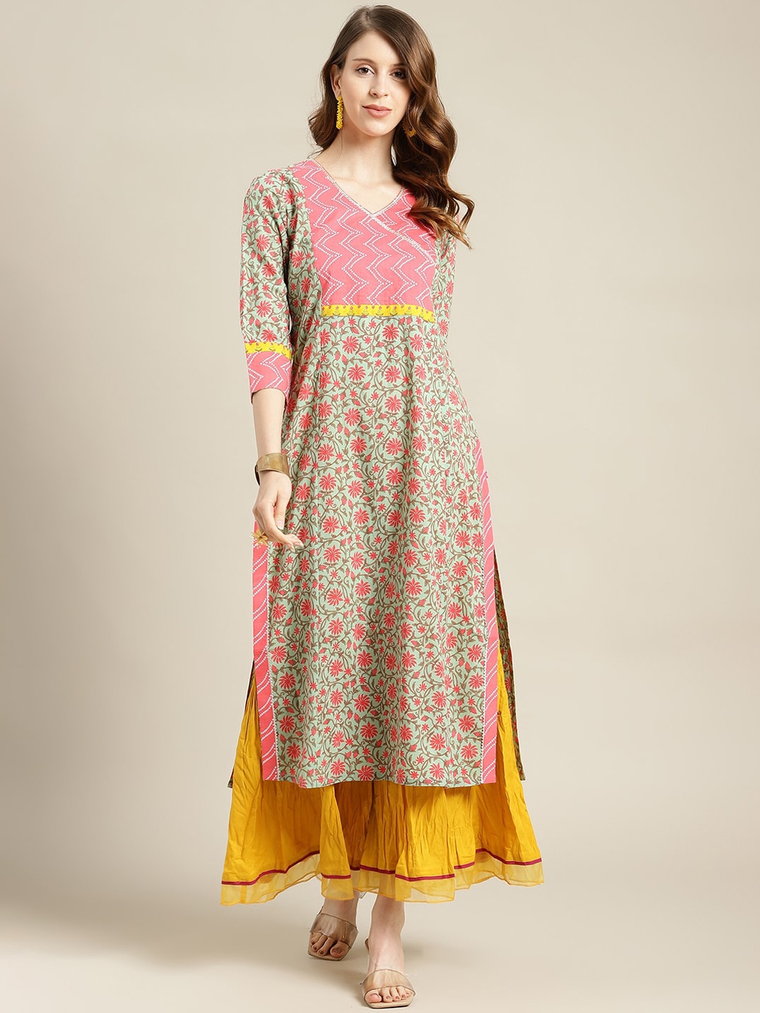 

Varanga Women Green & Pink Floral Yoke Design Cotton Kurta