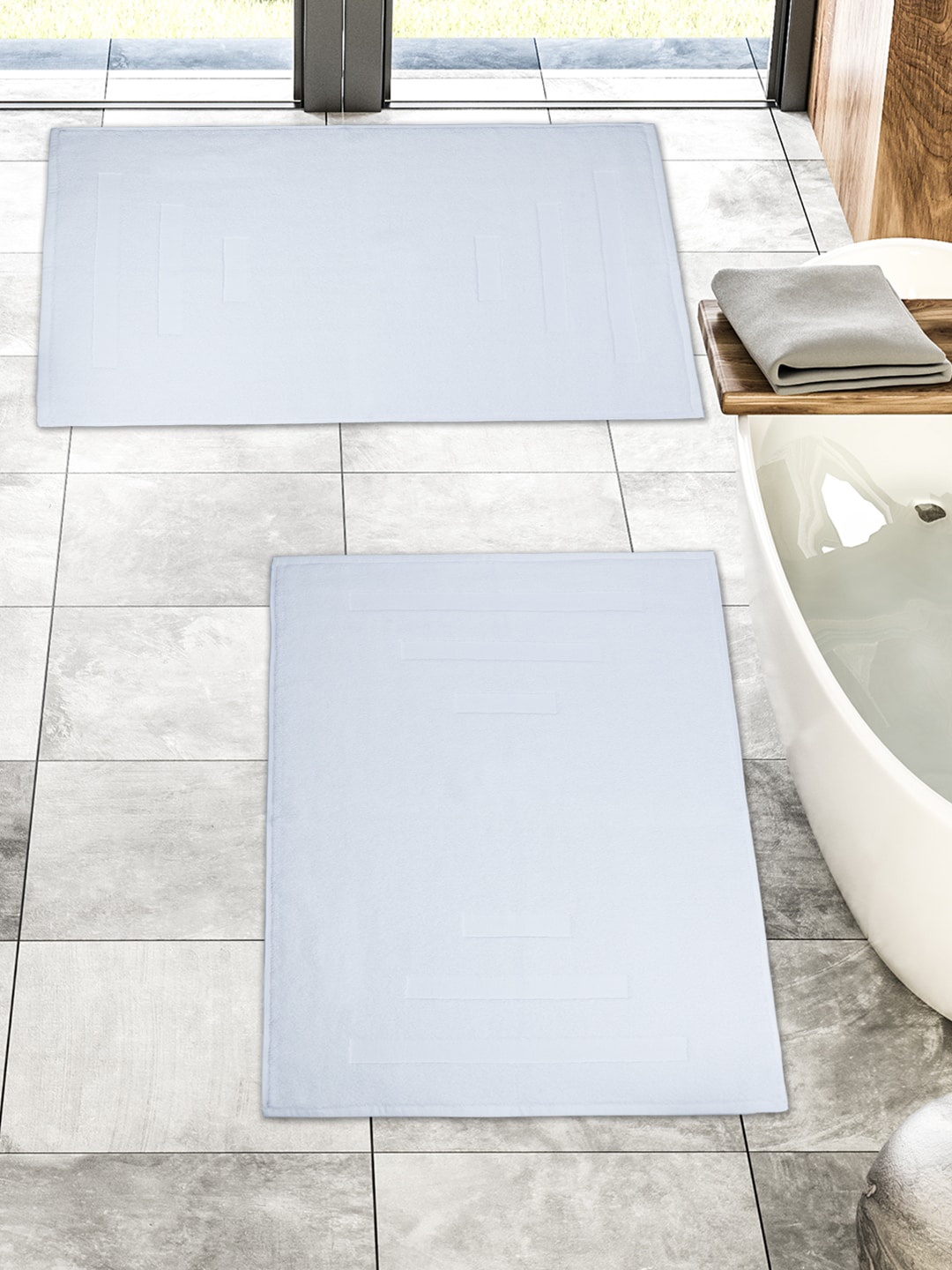 

MYTRIDENT White Set of 2 Striped Cotton 1200 GSM Bath Mats
