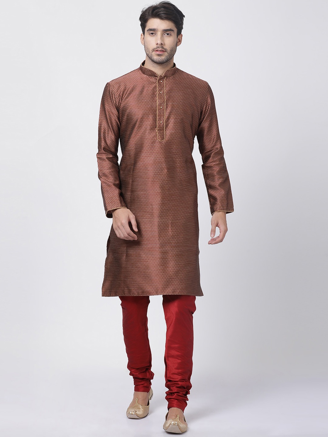 

VASTRAMAY Men Maroon Kurta with Pyjamas