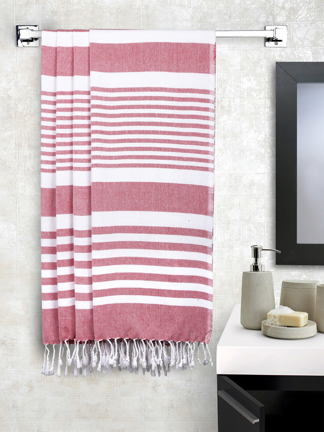 

KLOTTHE Set Of 4 White & Red Striped 233GSM Cotton Bath Towels