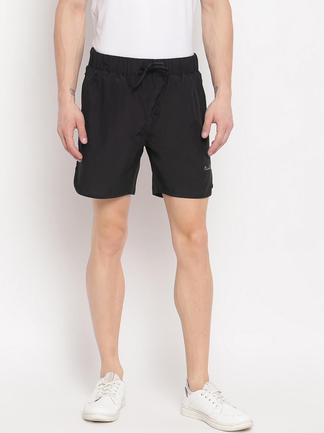 

Richlook Men Black Mid-Rise Sports Shorts