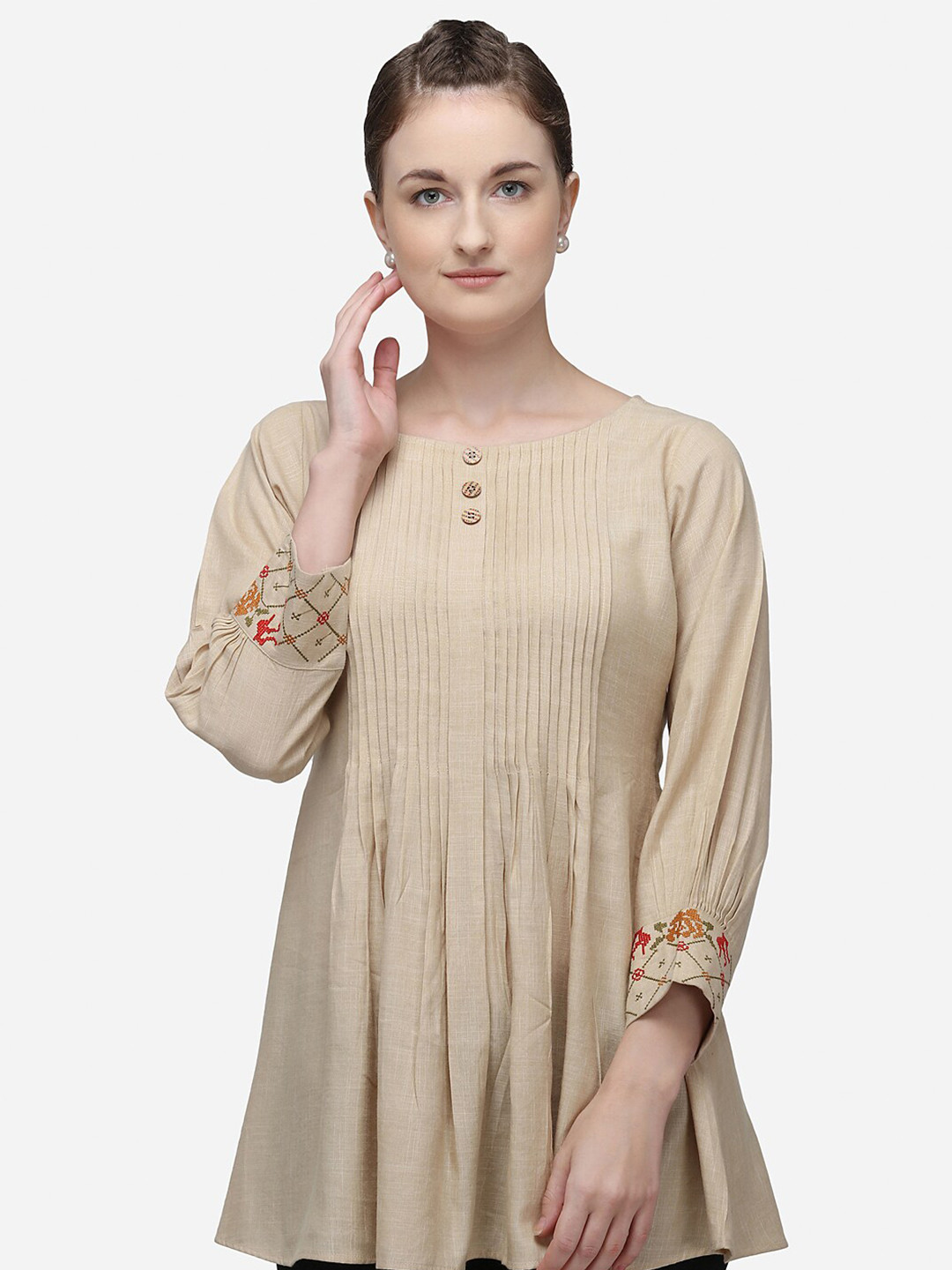 

RAISIN Beige & Red Pleated Tunic