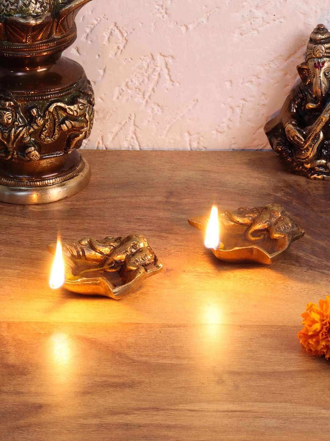 Aapno Rajasthan Set Of 2 Brown Lord Ganesha on Leaf with Diya