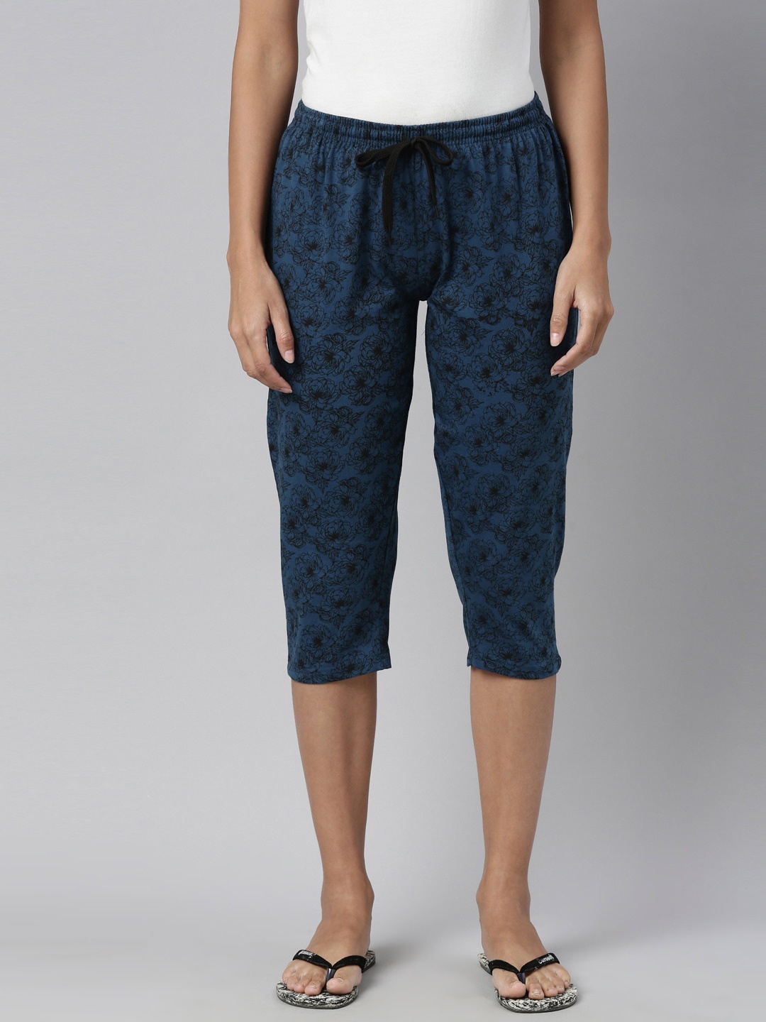 Kryptic Women Floral Printed Pure Cotton Relaxed Fit Capris, Teal