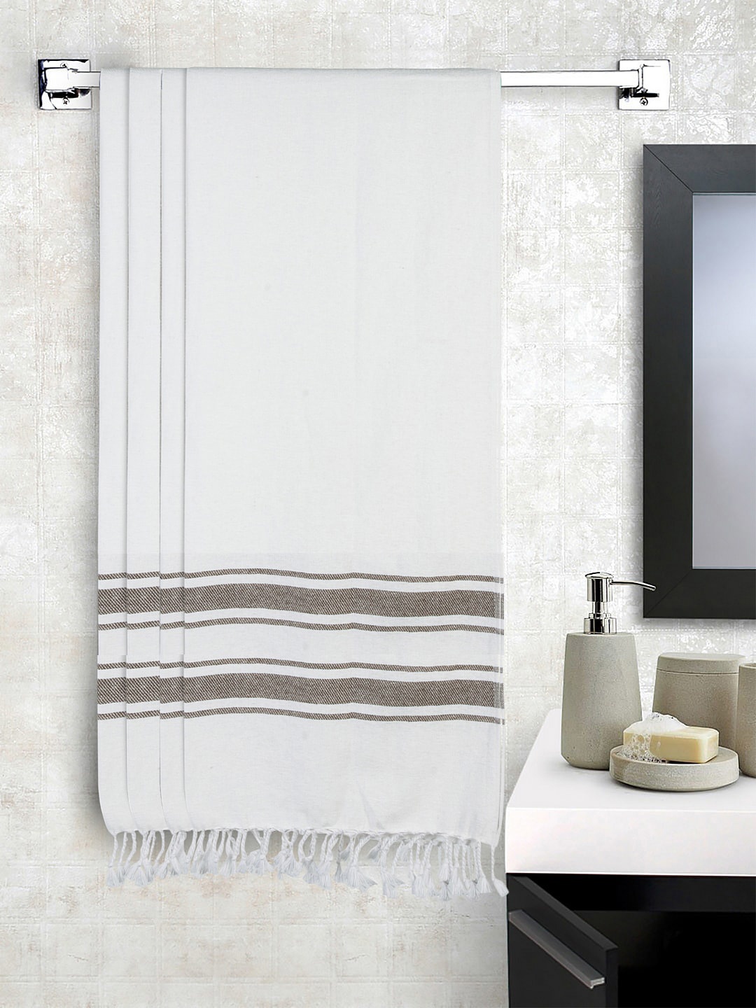 

KLOTTHE Set Of 4 White & Brown Striped 233 GSM Cotton Bath Towels