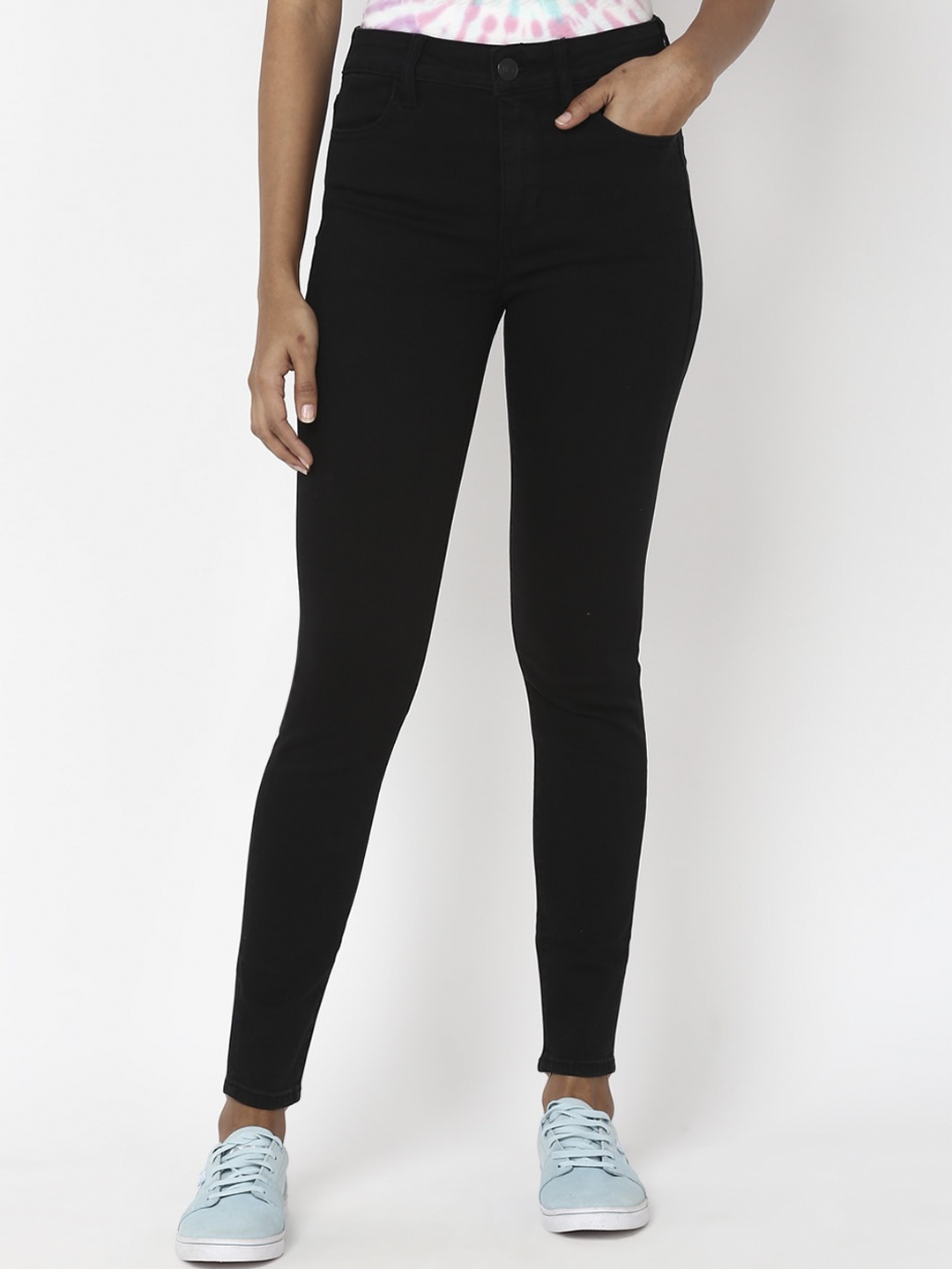 

AMERICAN EAGLE OUTFITTERS Women Black Skinny Fit High-Rise Jeans