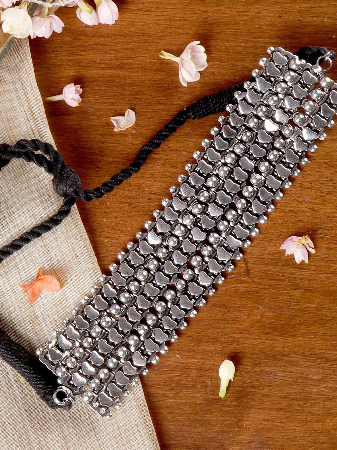 TEEJH Silver German Silver Silver-Plated Choker Necklace