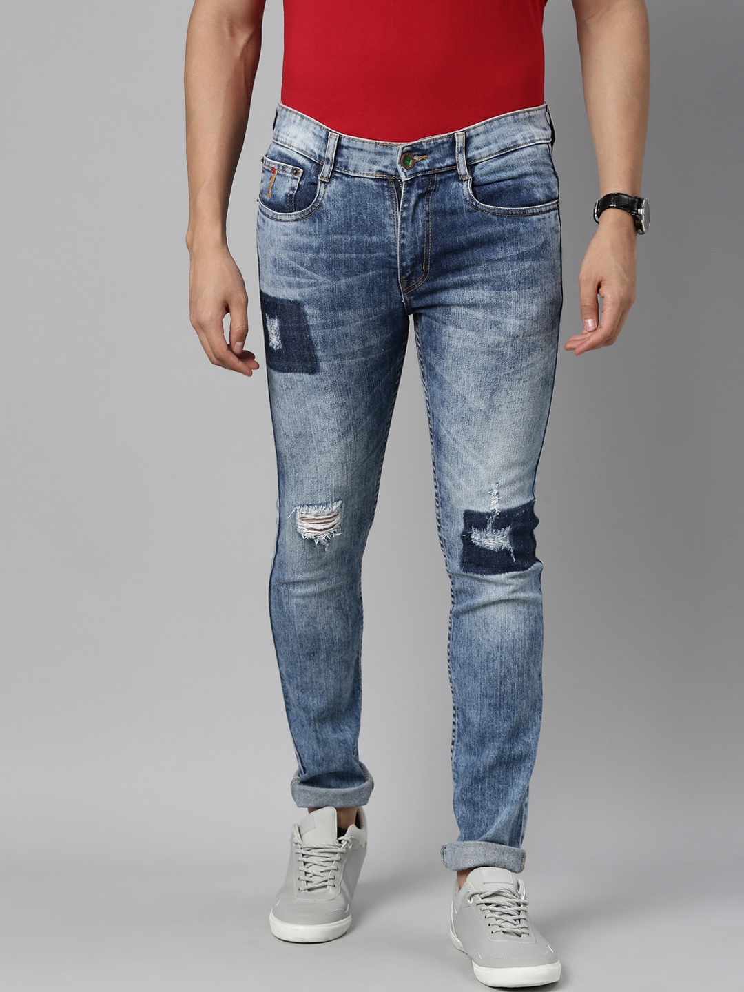 

CINOCCI Men Blue Slim Fit Mildly Distressed Heavy Fade Stretchable Jeans