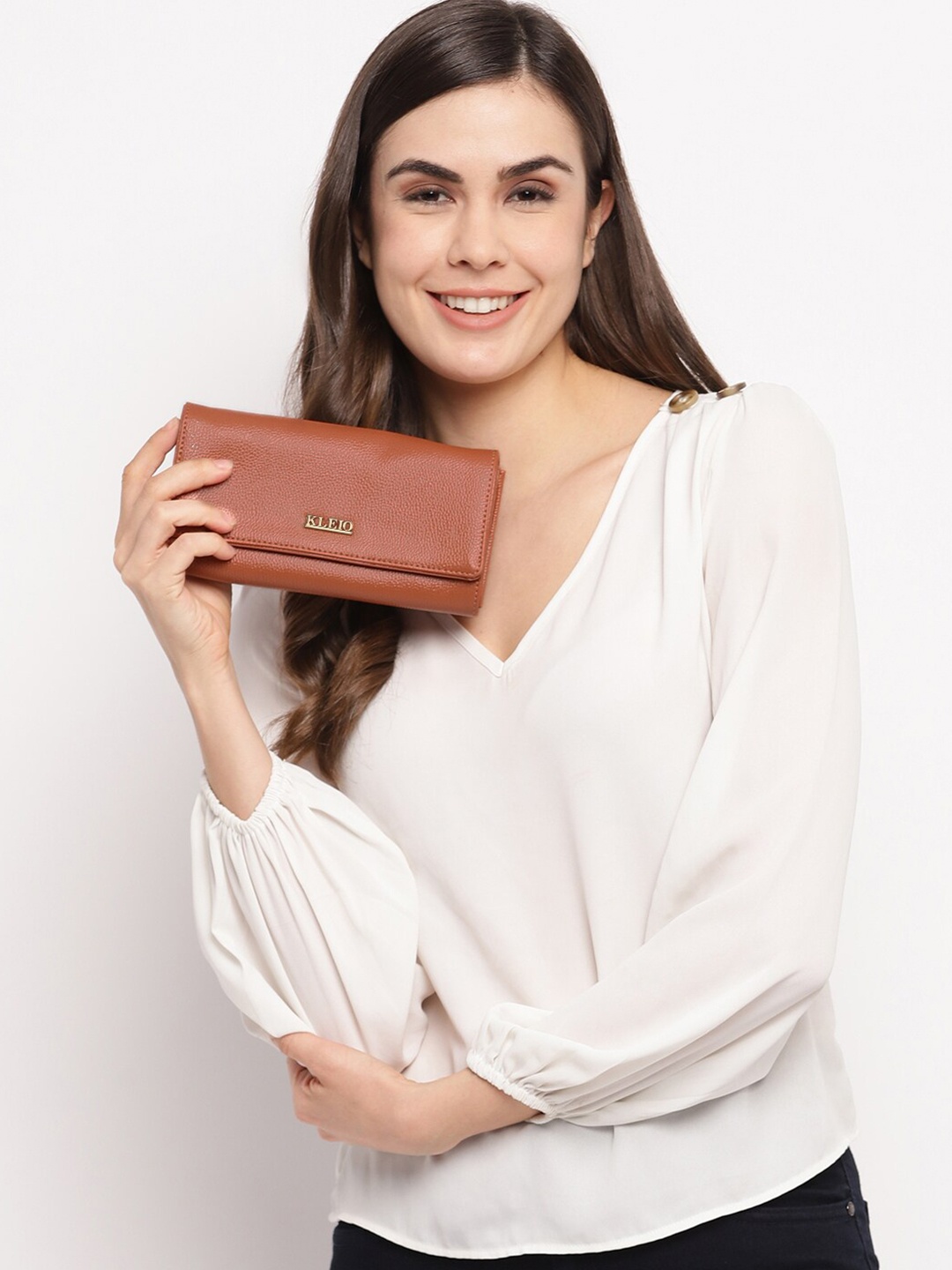 KLEIO Women PU Envelope Synthetic Leather Two Fold Wallet, Tan