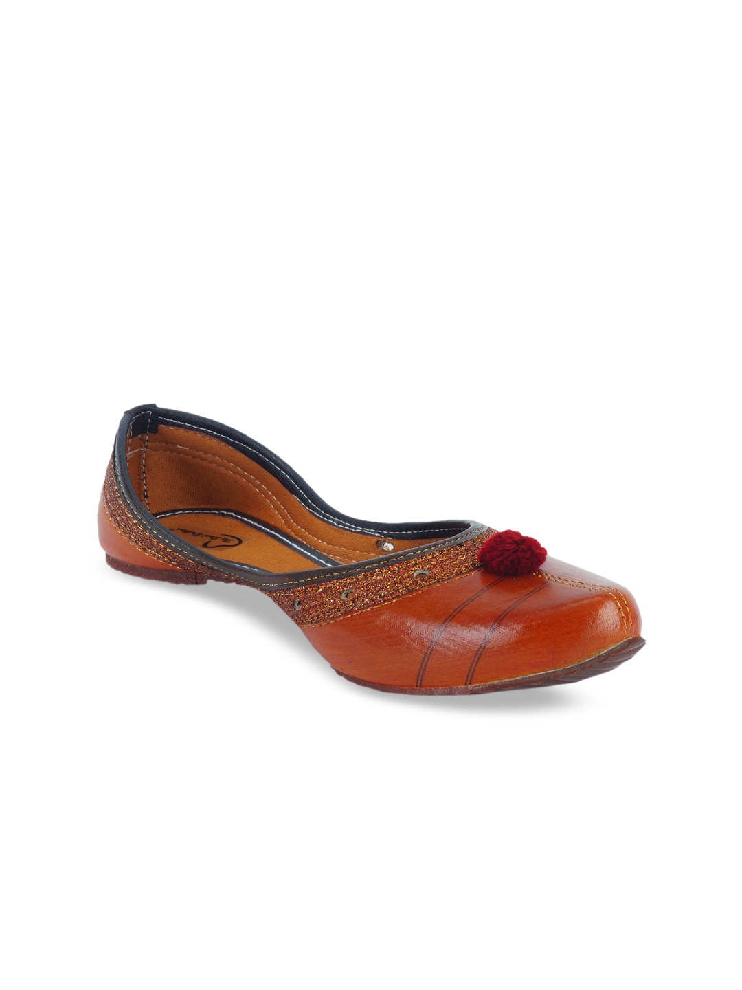 

The Desi Dulhan Women Brown Embellished Leather Ethnic Mojaris Flats