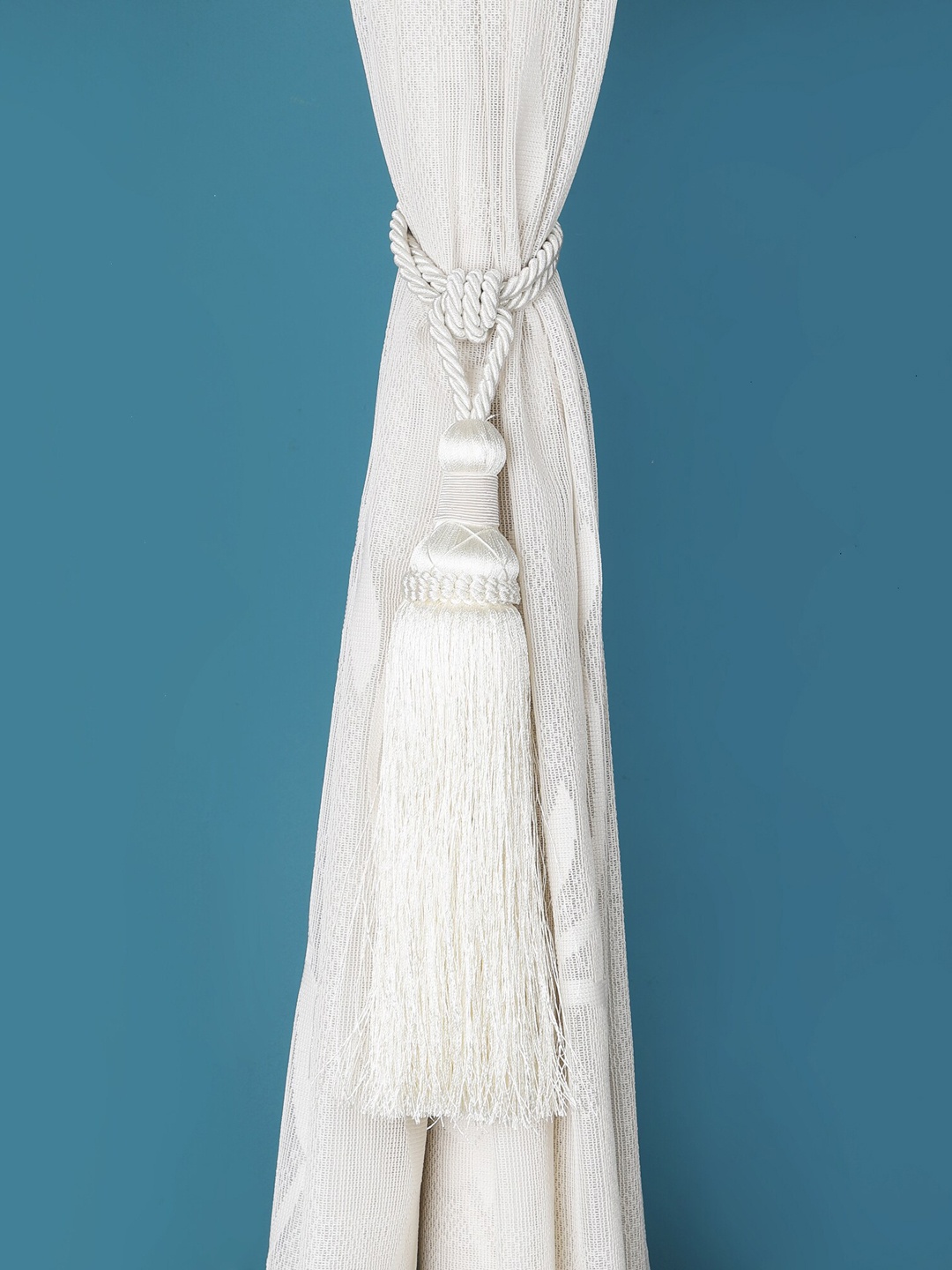 

The Decor Mart Set of 2 Off-White Aesthetic Tassel Curtain Ties