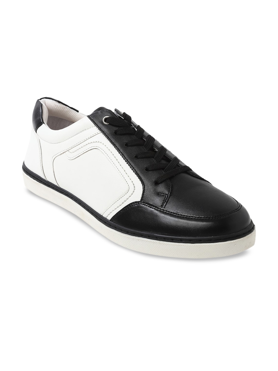 

FOREVER 21 Men Black & White Colourblocked Sneakers