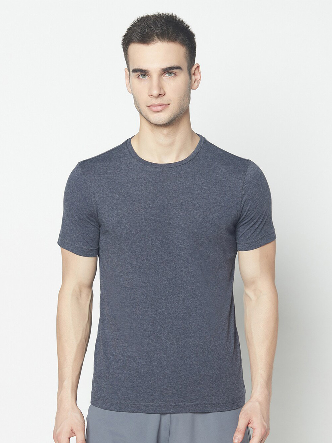 

PICOT Men Navy Blue T-shirt