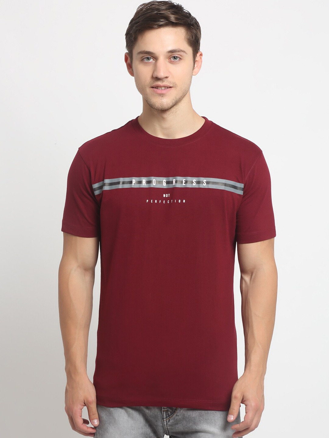 

Cantabil Men Maroon & Grey Typography Printed Slim Fit T-shirt