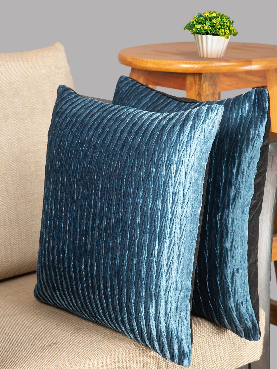 

HOUZZCODE Blue Set of 2 Geometric Square Cushion Covers
