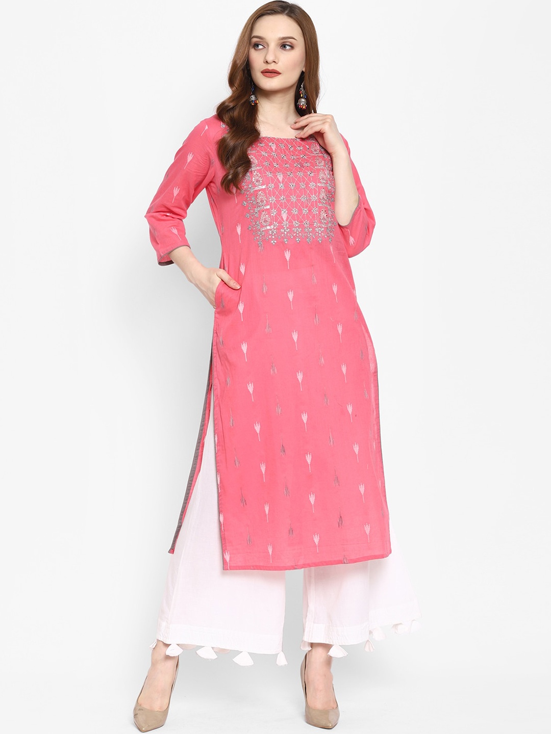 

Ramas Women Peach-Coloured & White Floral Embroidered Thread Work Cotton Kurta