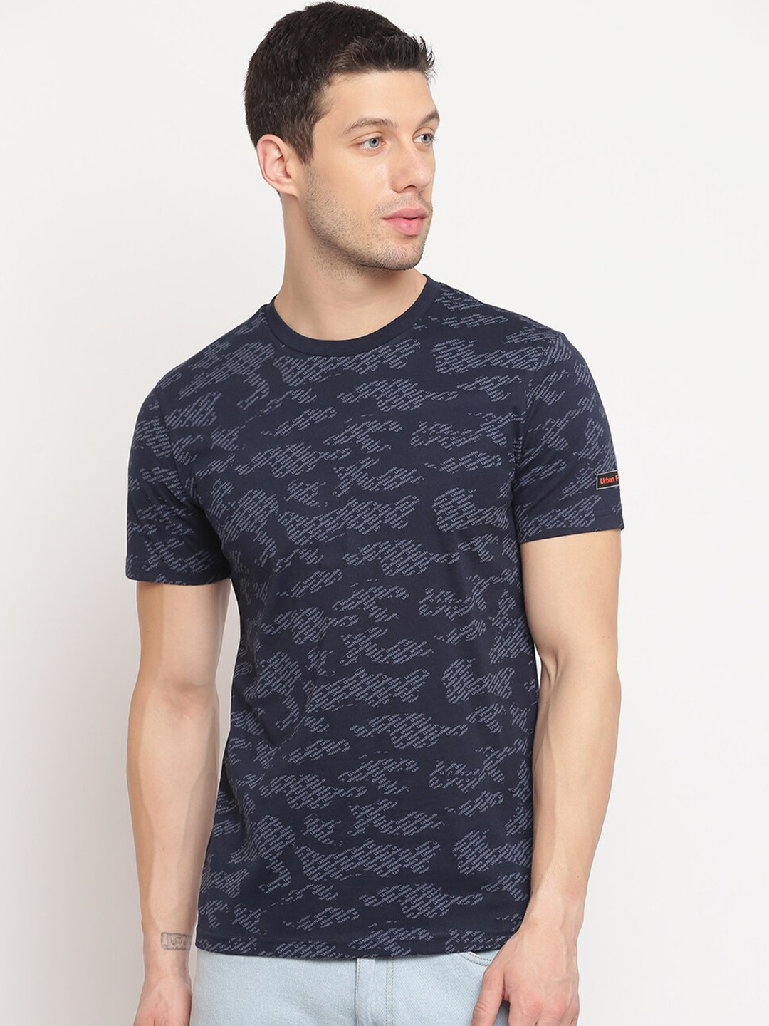 

Lee Men Navy Blue & Black Printed Cotton Slim Fit T-shirt