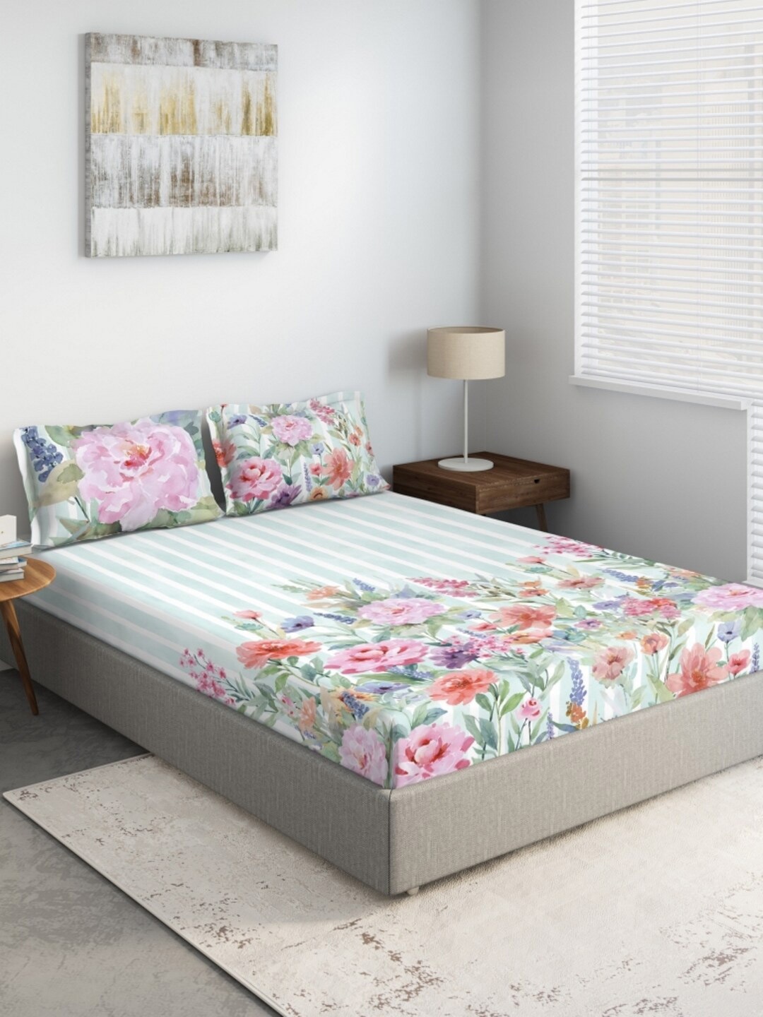 

DDecor Blue & White Floral 140 TC Queen Bedsheet with 2 Pillow Covers