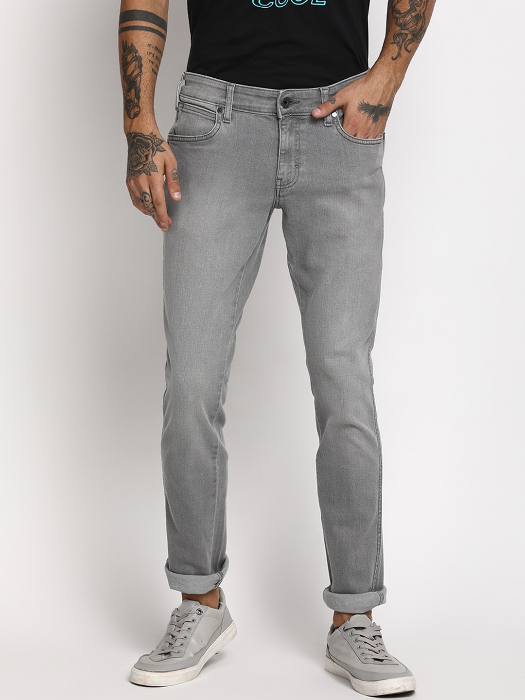 

Wrangler Men Grey Skinny Fit Low-Rise Heavy Fade Jeans