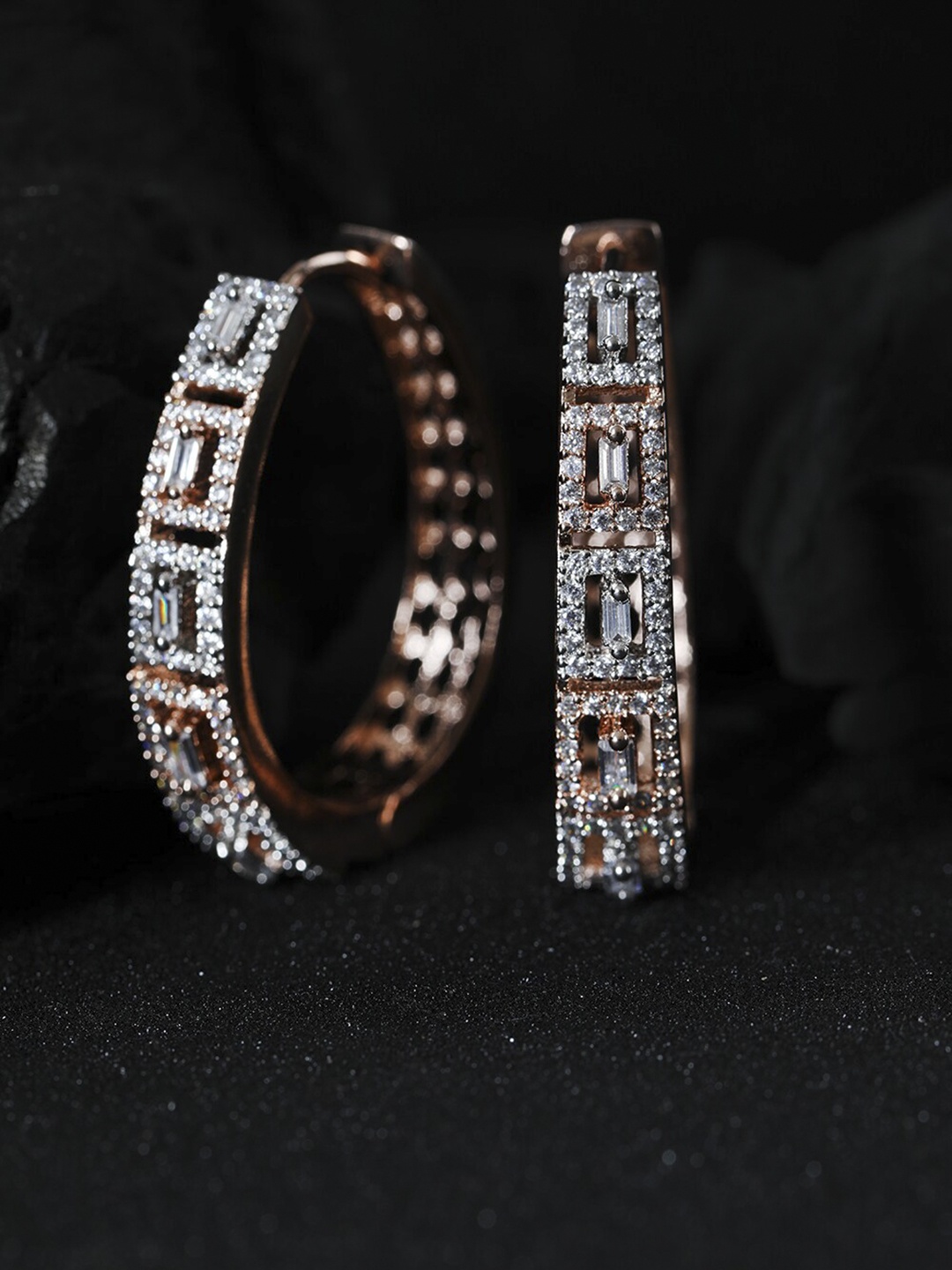 

Priyaasi Rose Gold Contemporary Hoop Earrings