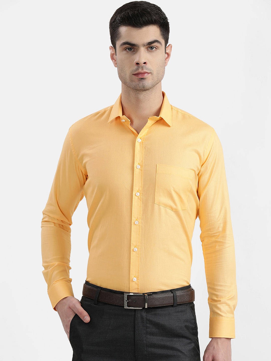 

V2 Value & Variety Men Yellow Casual Shirt