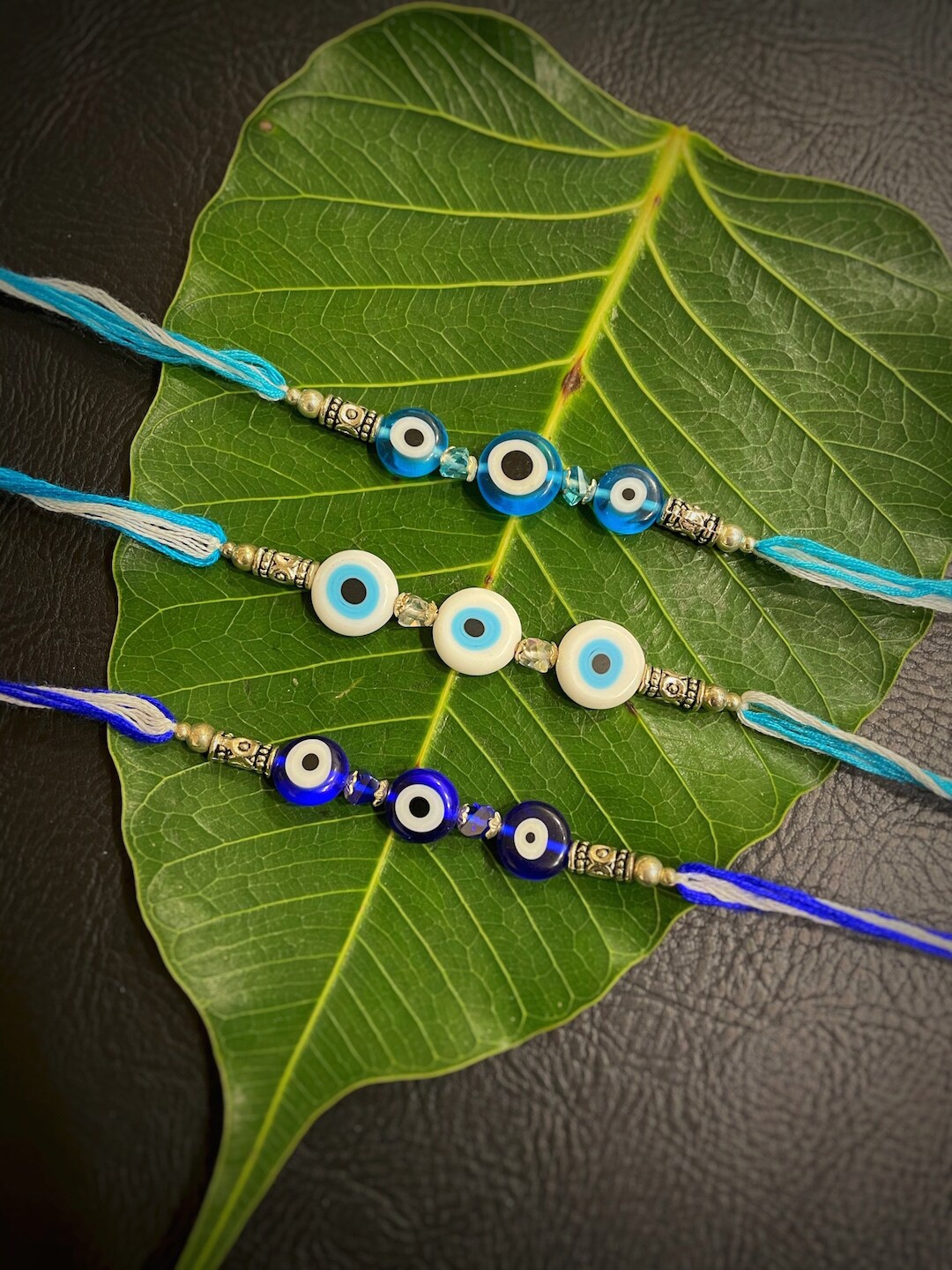 

Digital Dress Room Set Of 3 Mauli Raksha Bandhan, White