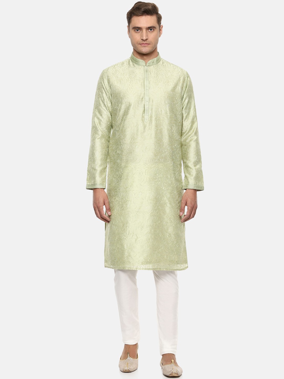 

Louis Philippe Men Green Ethnic Motifs Embroidered Thread Work Kurta with Pyjamas