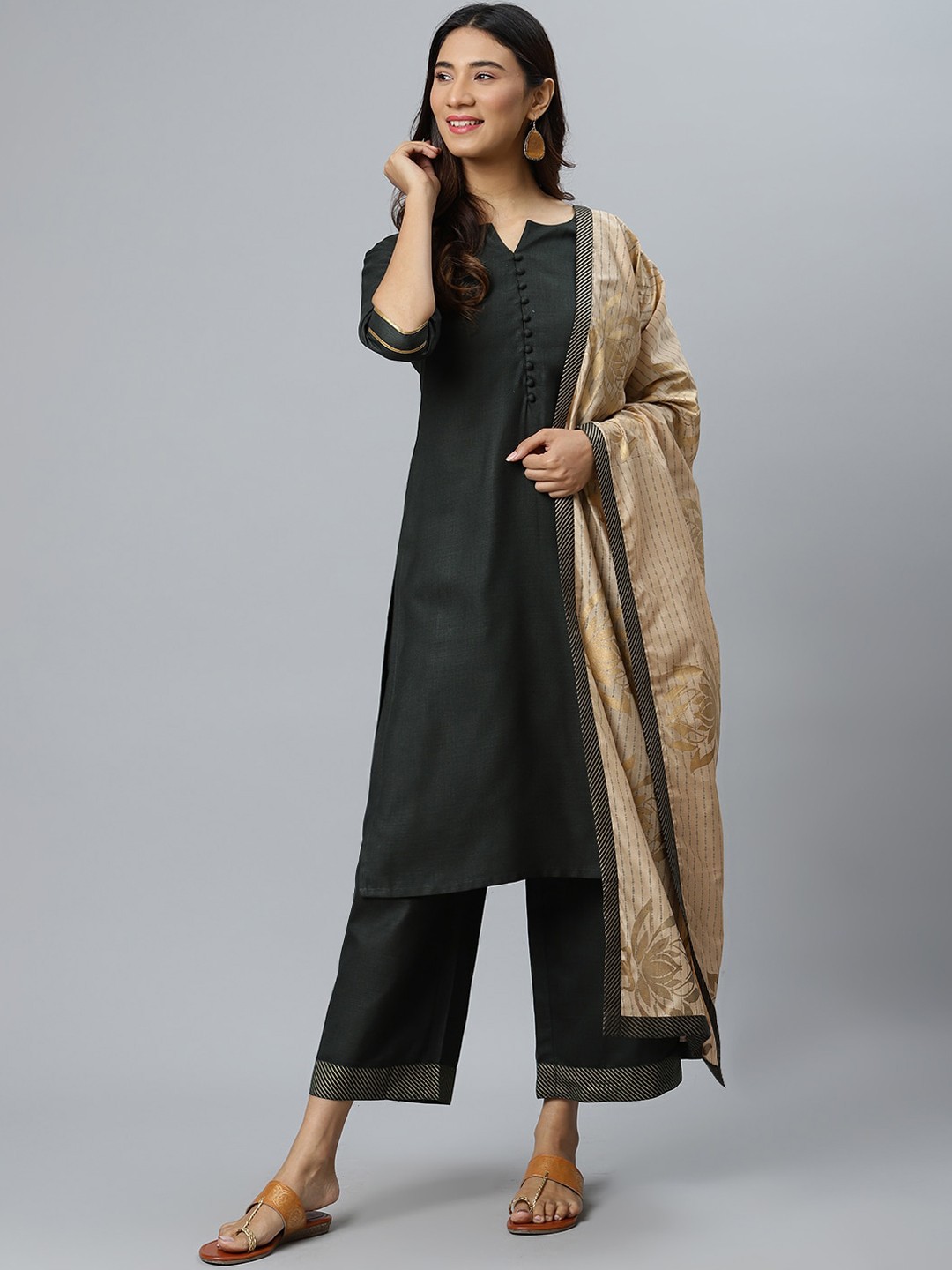 

GERUA Women Green Pure Cotton Kurta with Trousers & With Dupatta