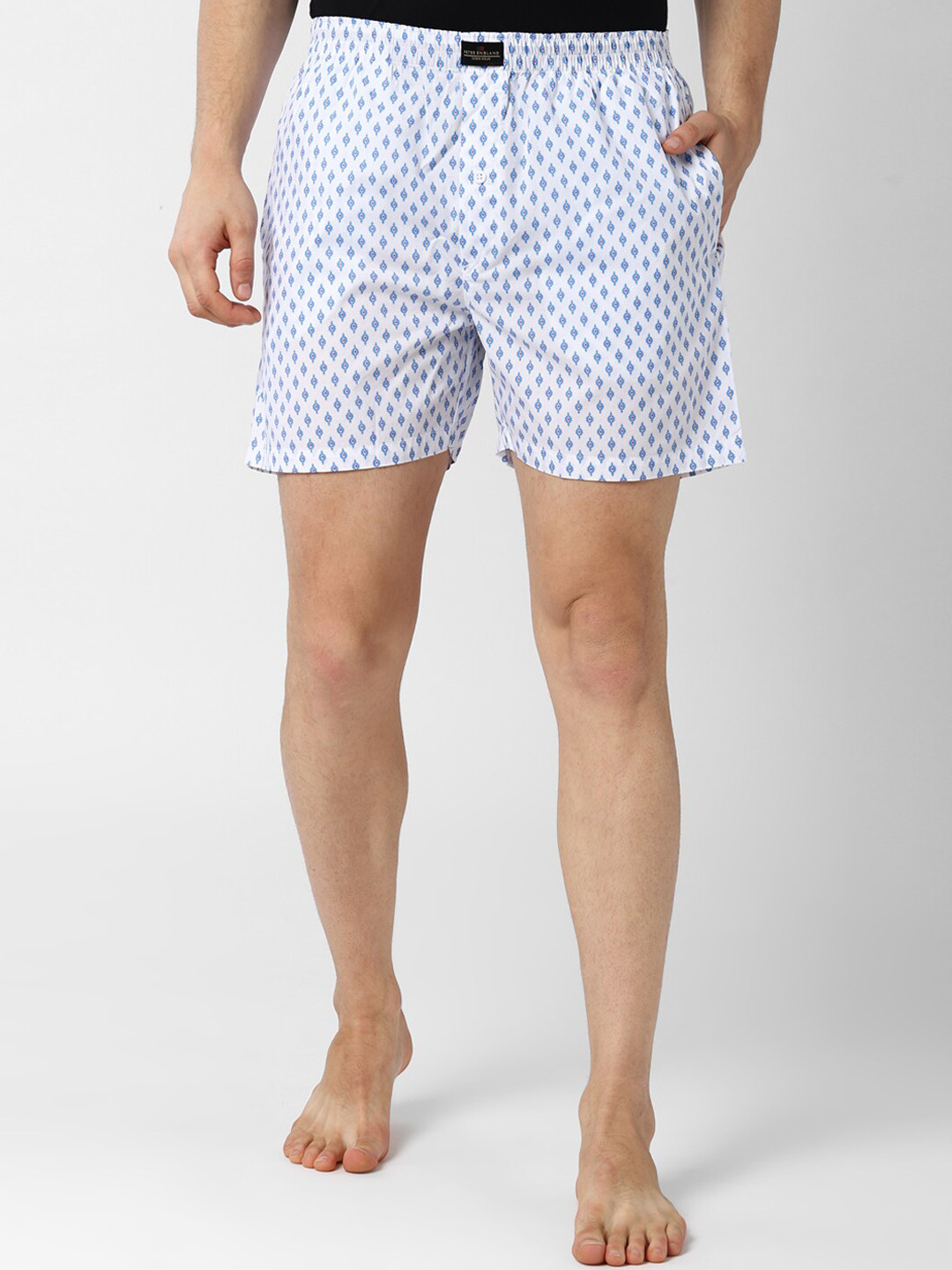

Peter England Men White & Blue Printed Cotton Boxers PI52099805
