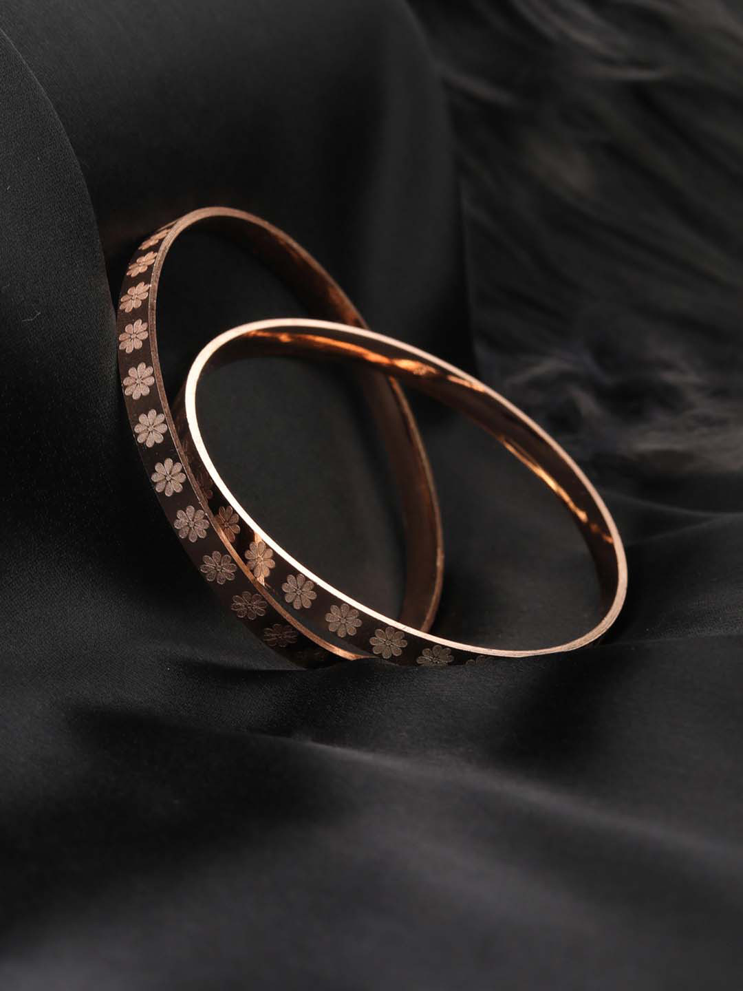 

Priyaasi Set Of 2 Rose Gold-Plated Handcrafted Bangles